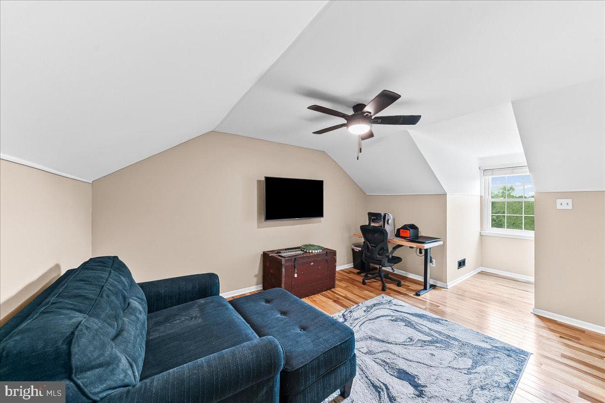 603 Longwood Road photo 19