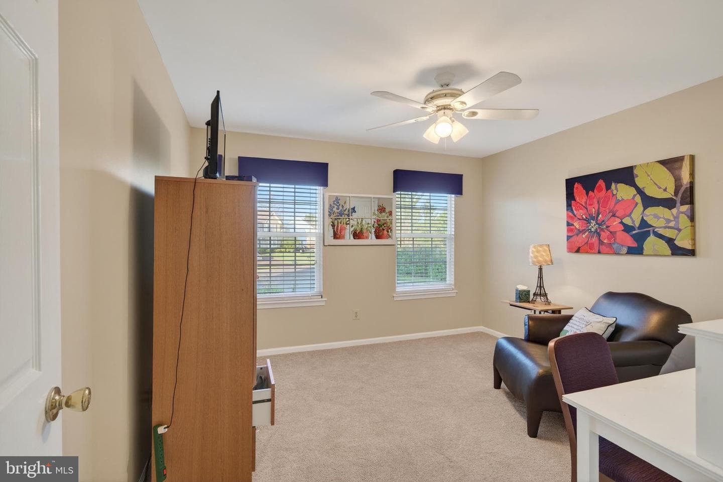 200 Devon Lane photo 34