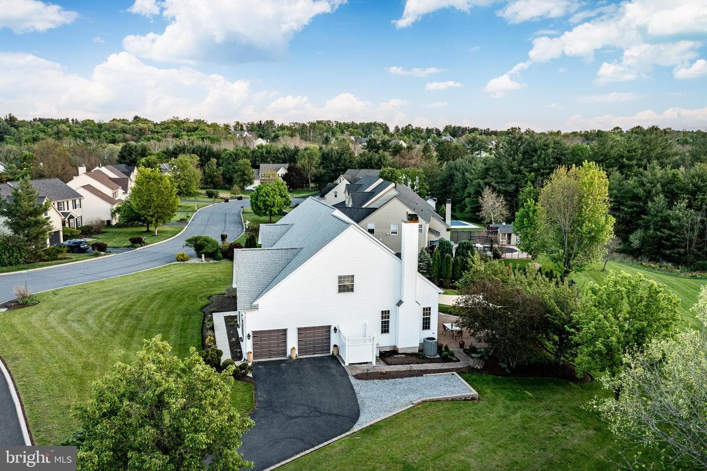 200 Devon Lane photo 48