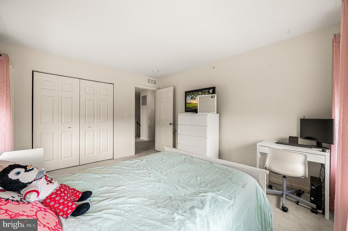 2100 Atwood Terrace photo 21