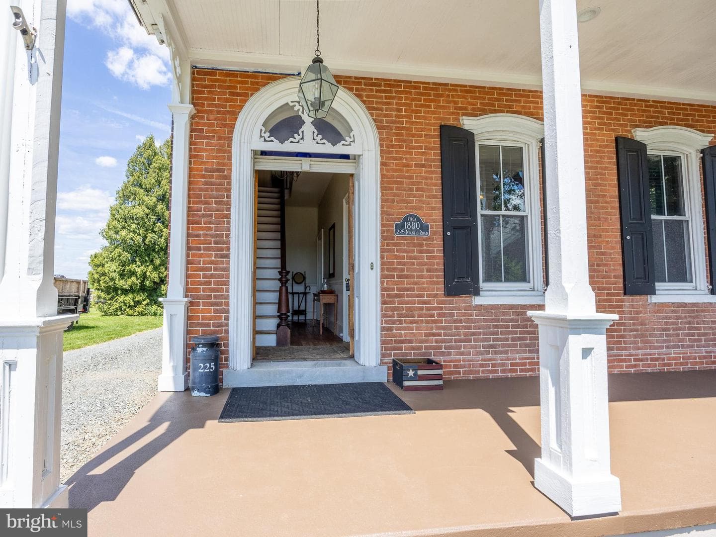 225 Niantic Road photo 9