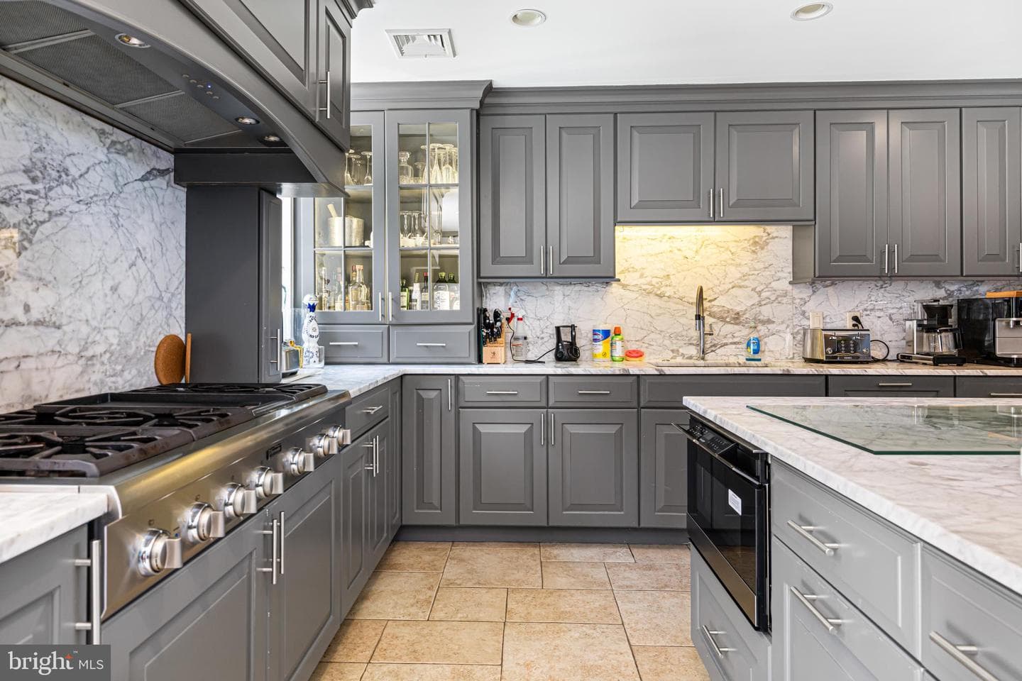 1670 Cloverly photo 24