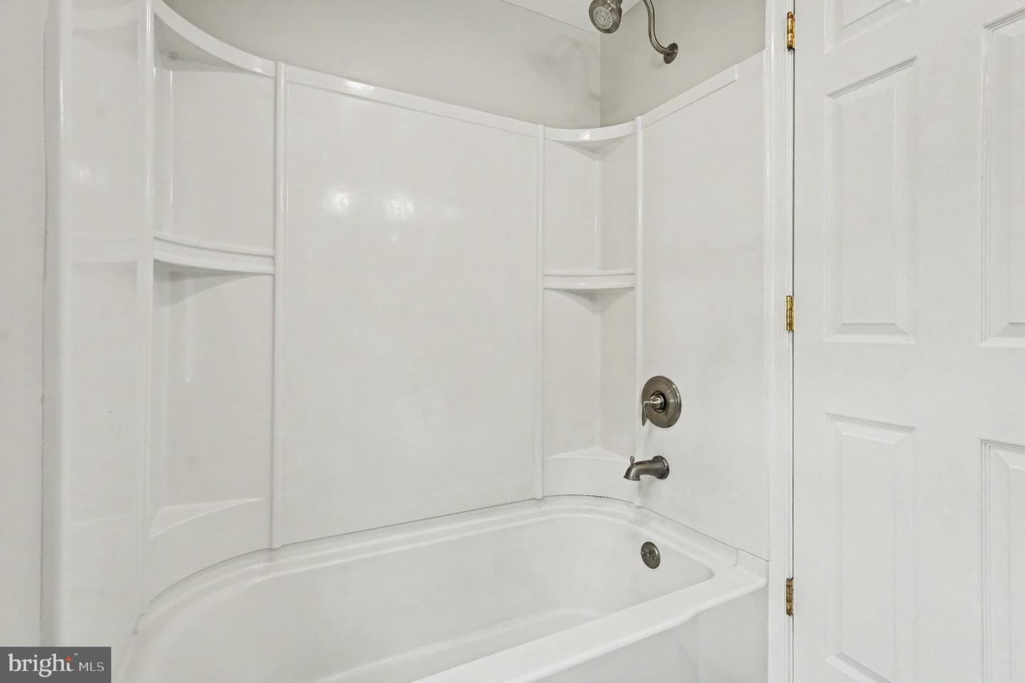 324 W Montgomery Ave photo 33