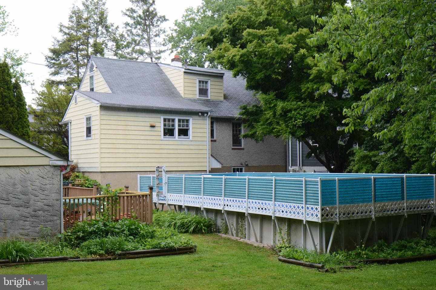 419 Continental Rd photo 10