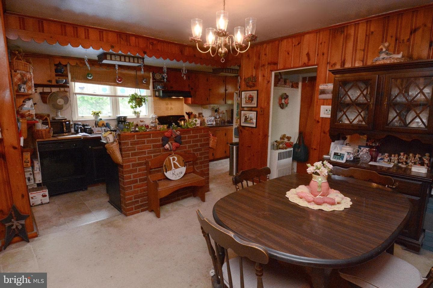 419 Continental Rd photo 19