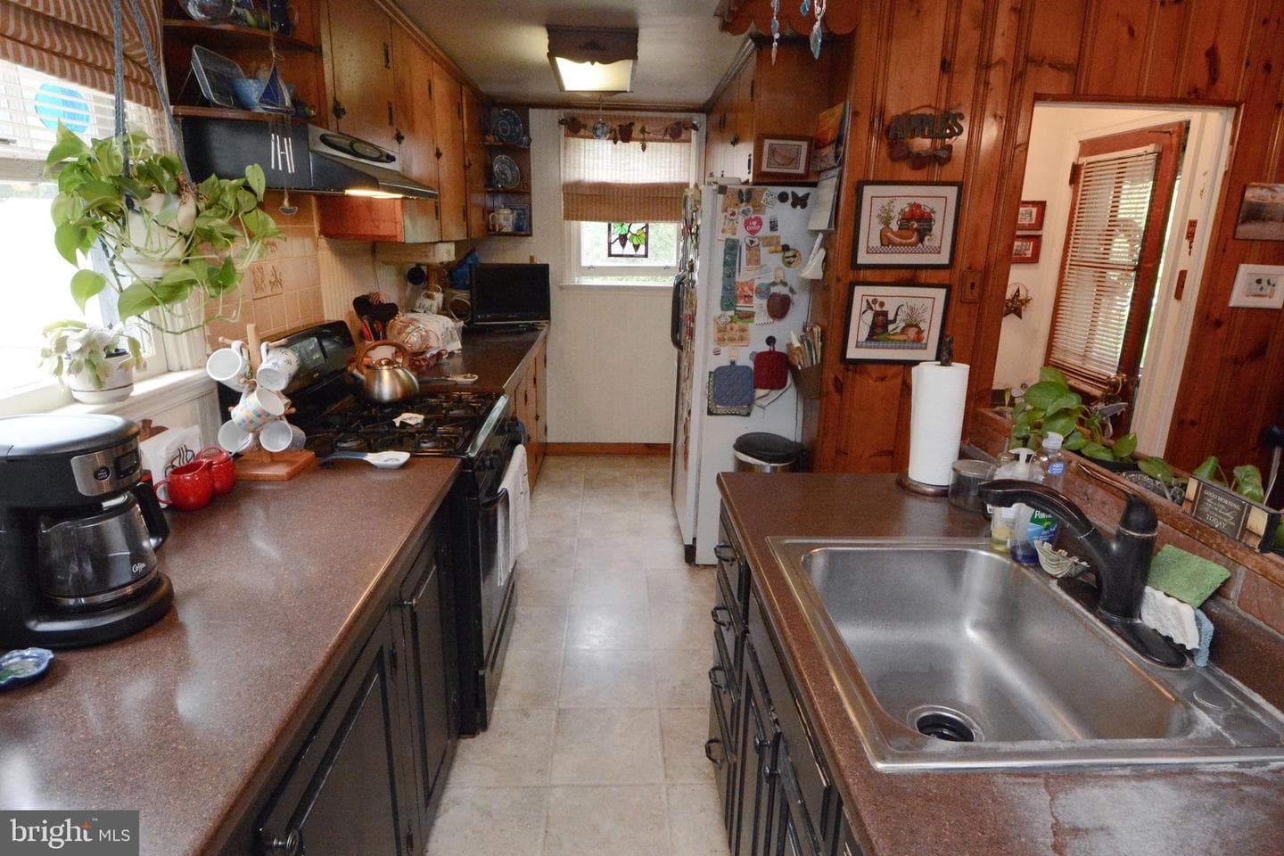 419 Continental Rd photo 23