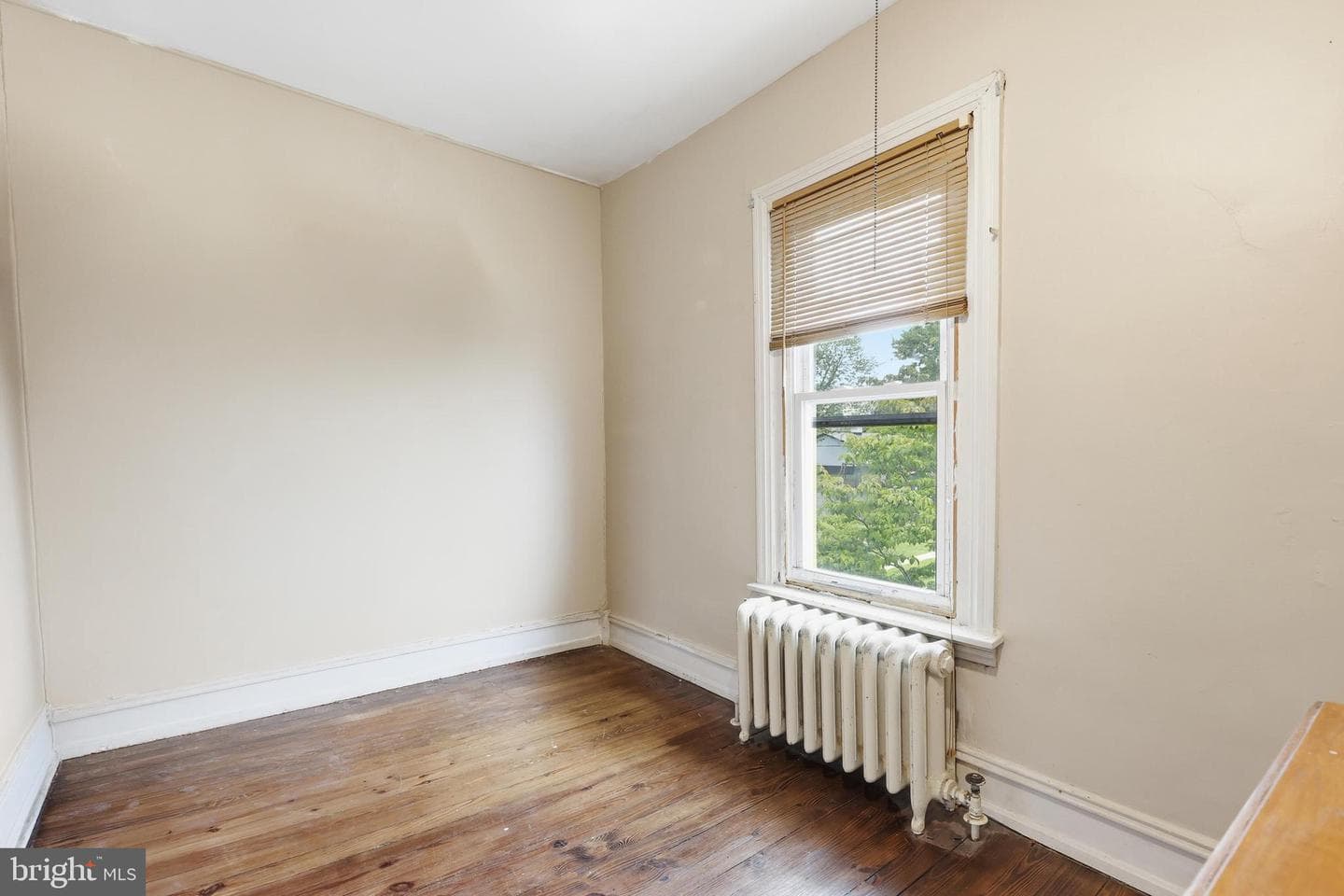 42 W Hamlin Ave photo 23