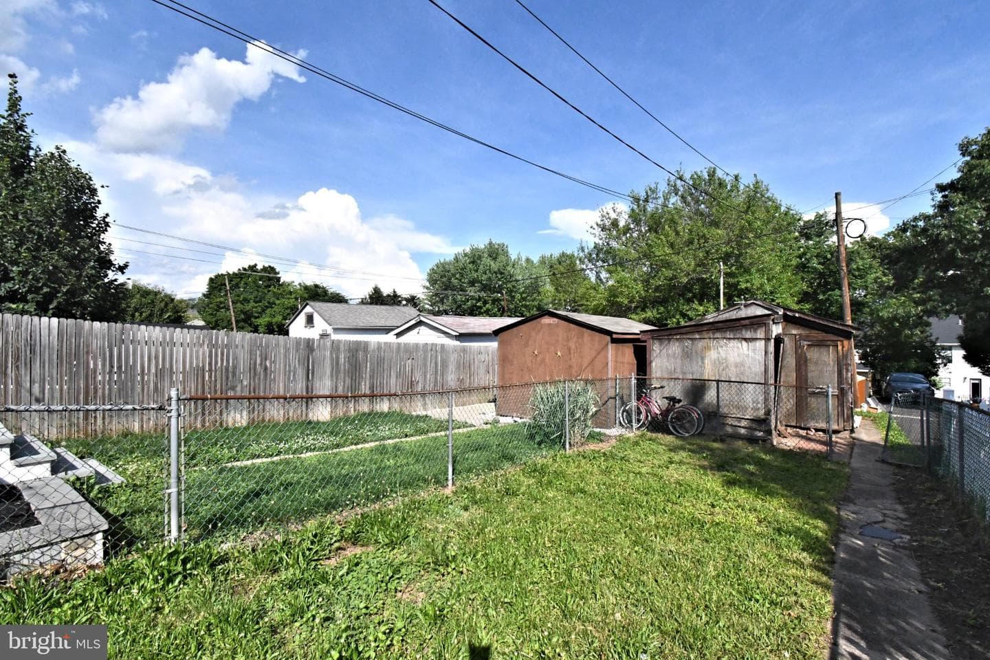 64 Diamond Street photo 35