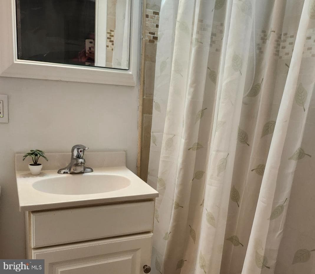 429 S Park Avenue photo 5