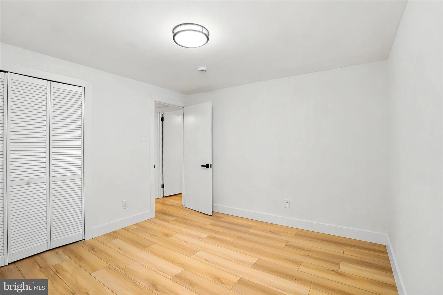 6326 Farmar Lane photo 20