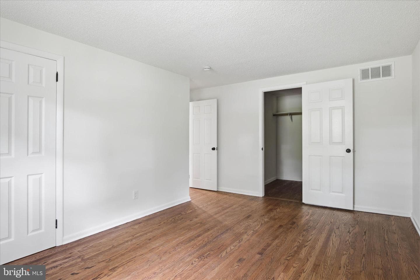 140 Woodland Drive photo 44