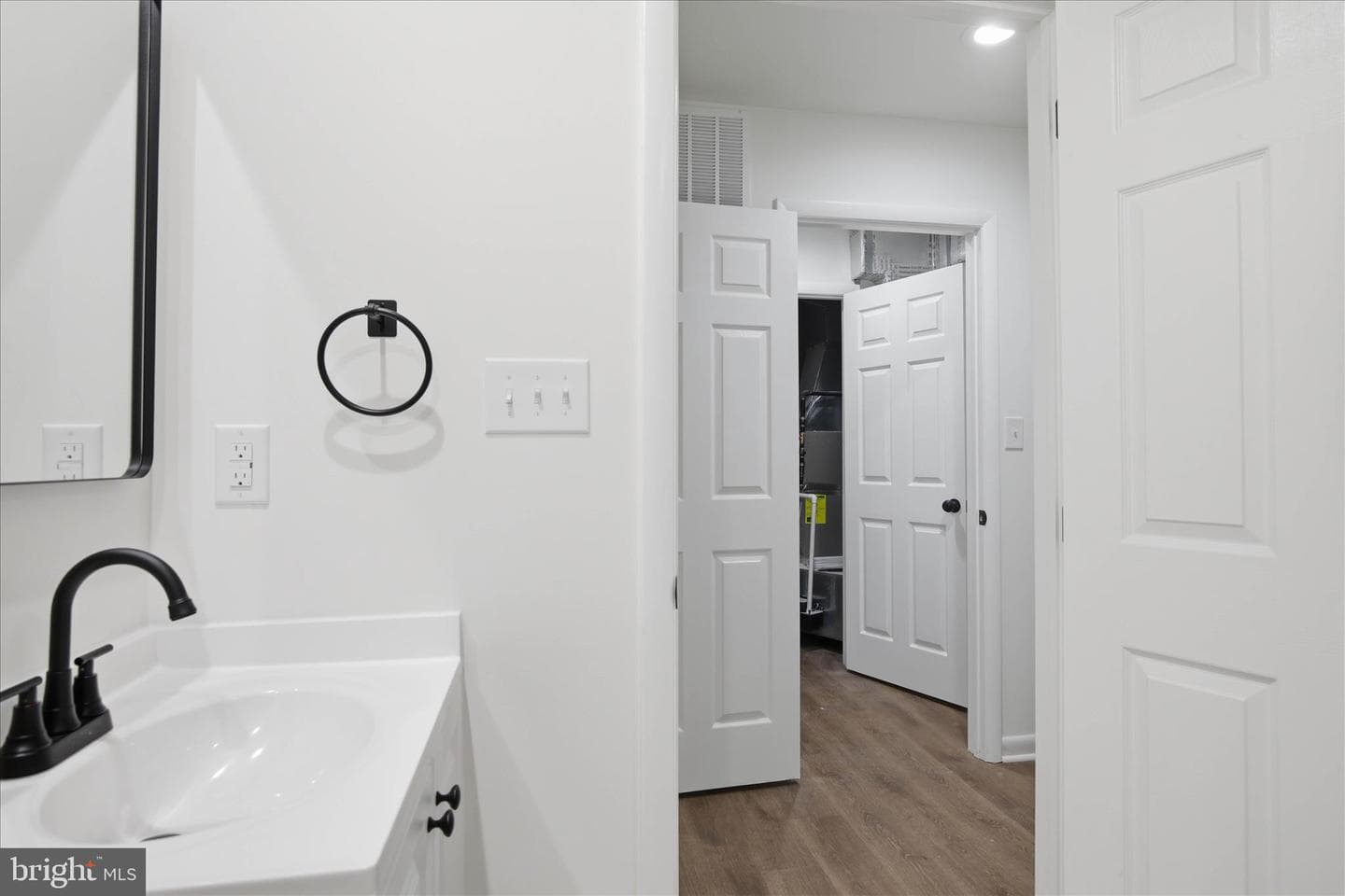 140 Woodland Drive photo 49