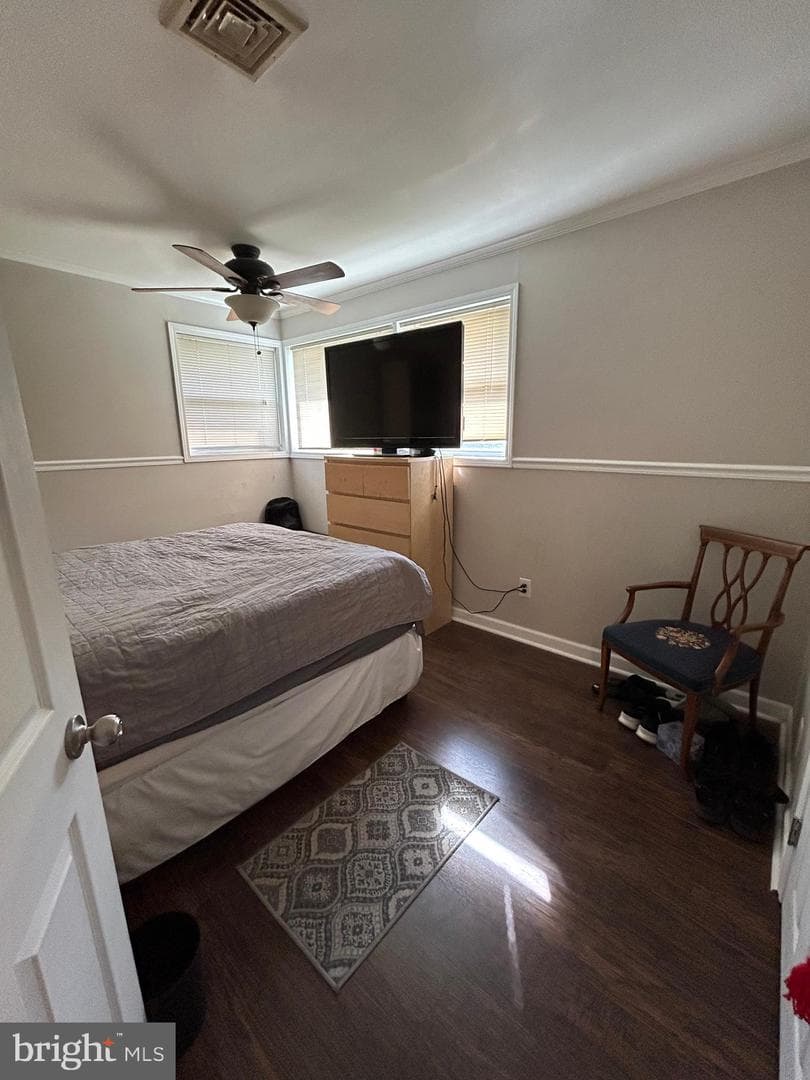 681 Pembroke Road photo 14