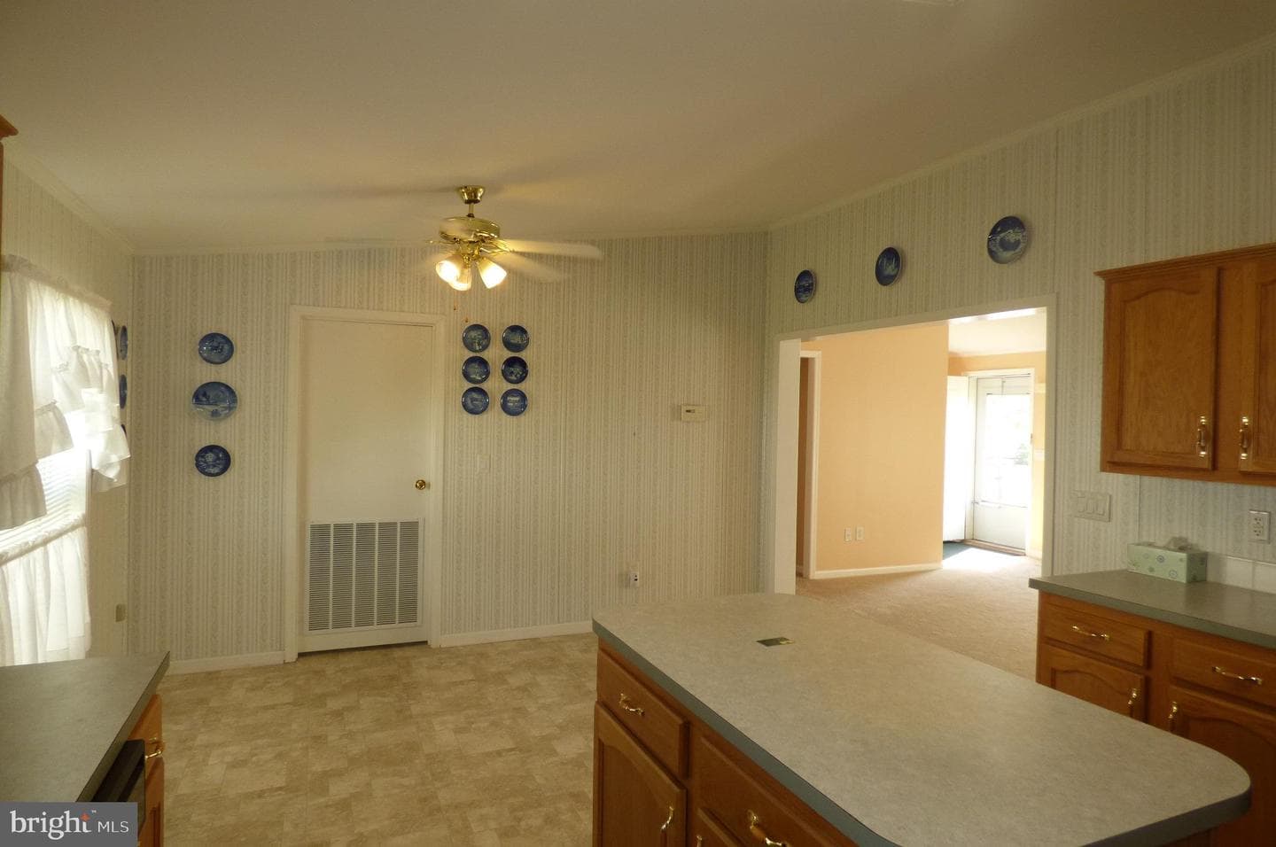 291 Williams Ln photo 11