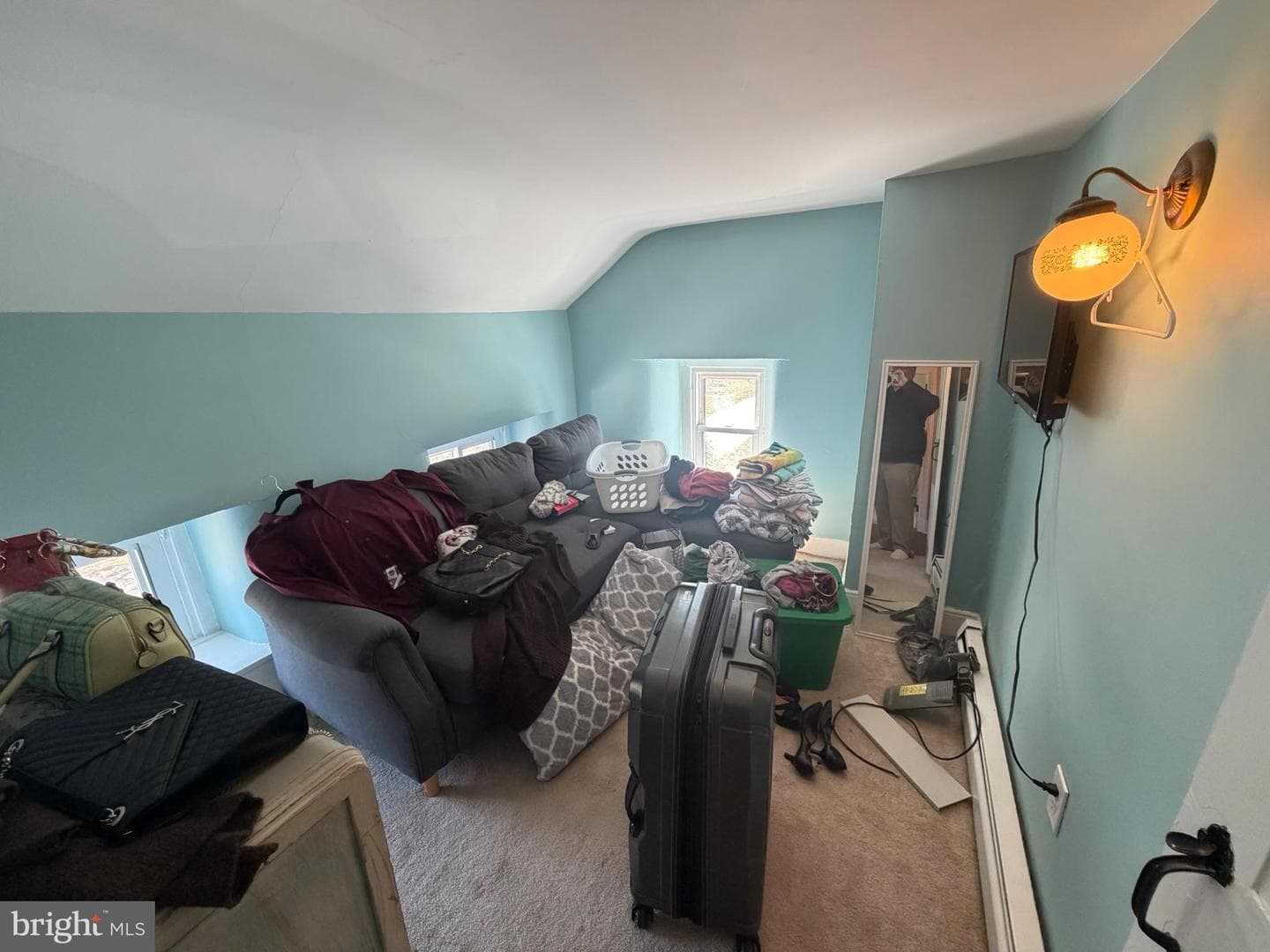 969 N Grange Avenue photo 25