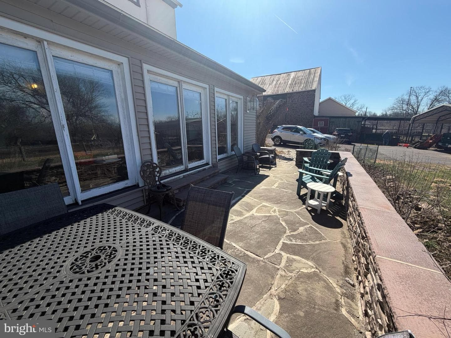 969 N Grange Avenue photo 47