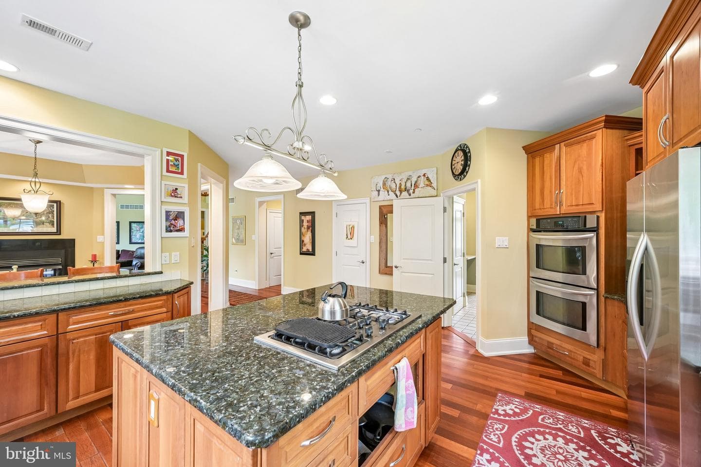 378 S Warner Road photo 33