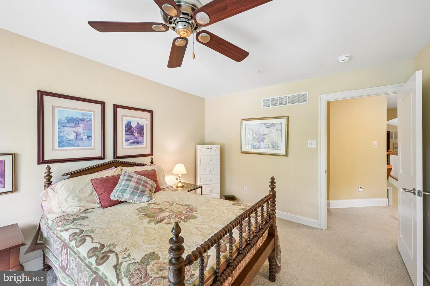 378 S Warner Road photo 54