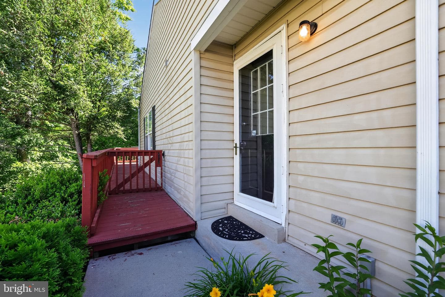 1150 Oxford Circle photo 3