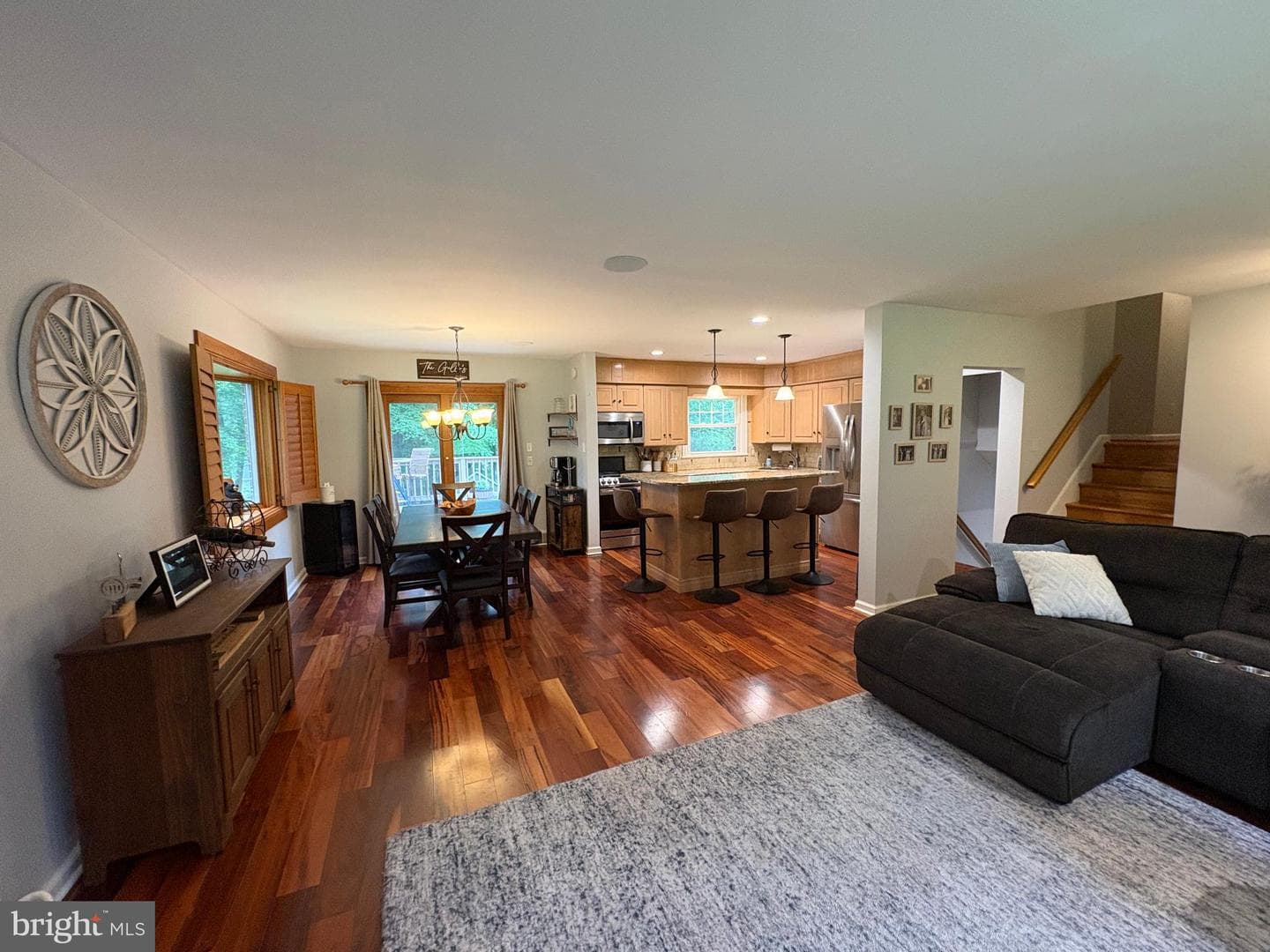 761 Red Oak Terrace photo 3