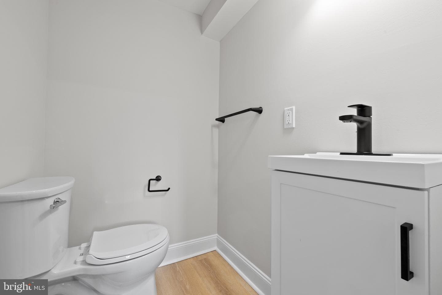 1409 Edgevale Road photo 29