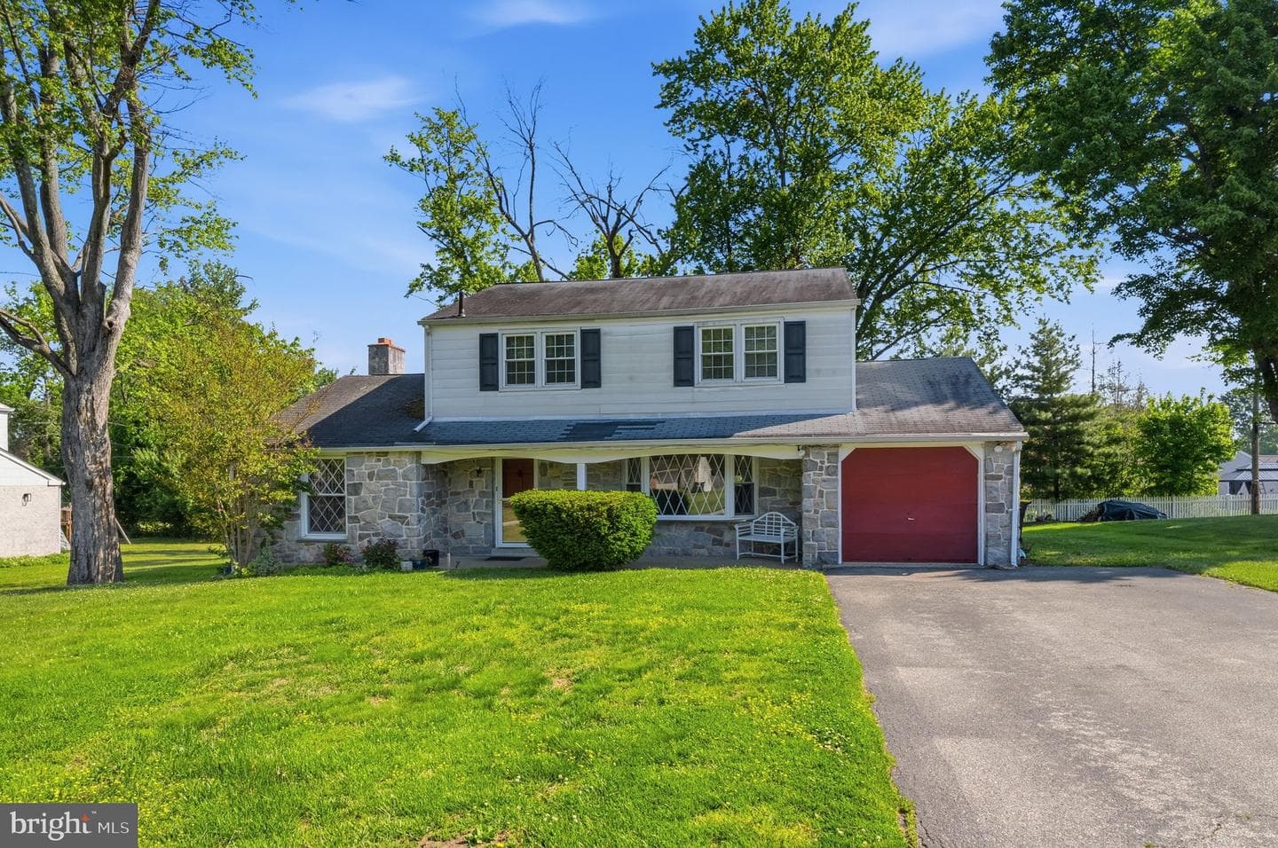 1825 Sterigere Street photo 3