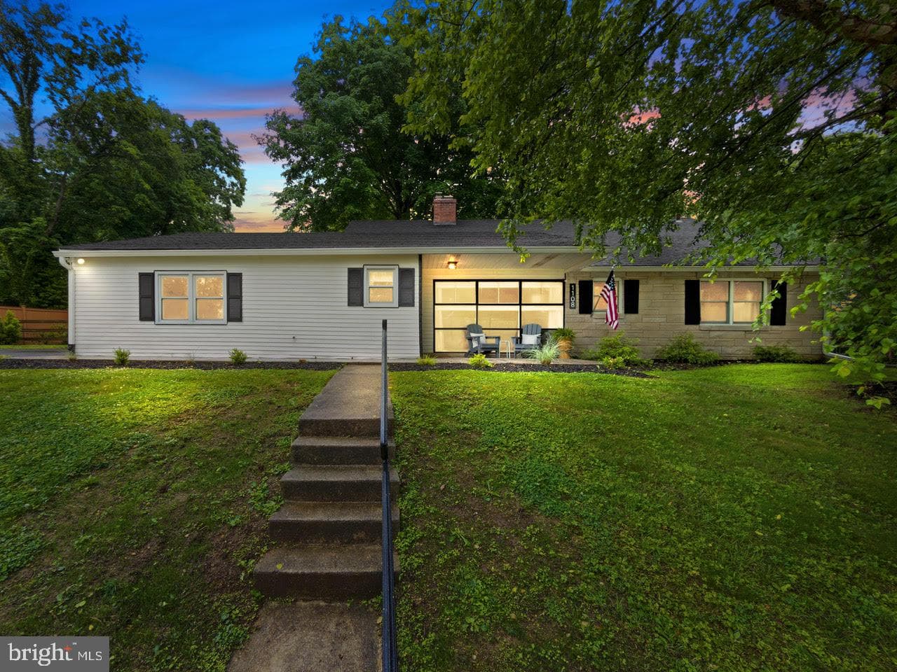 1108 Cromwell Road photo 41