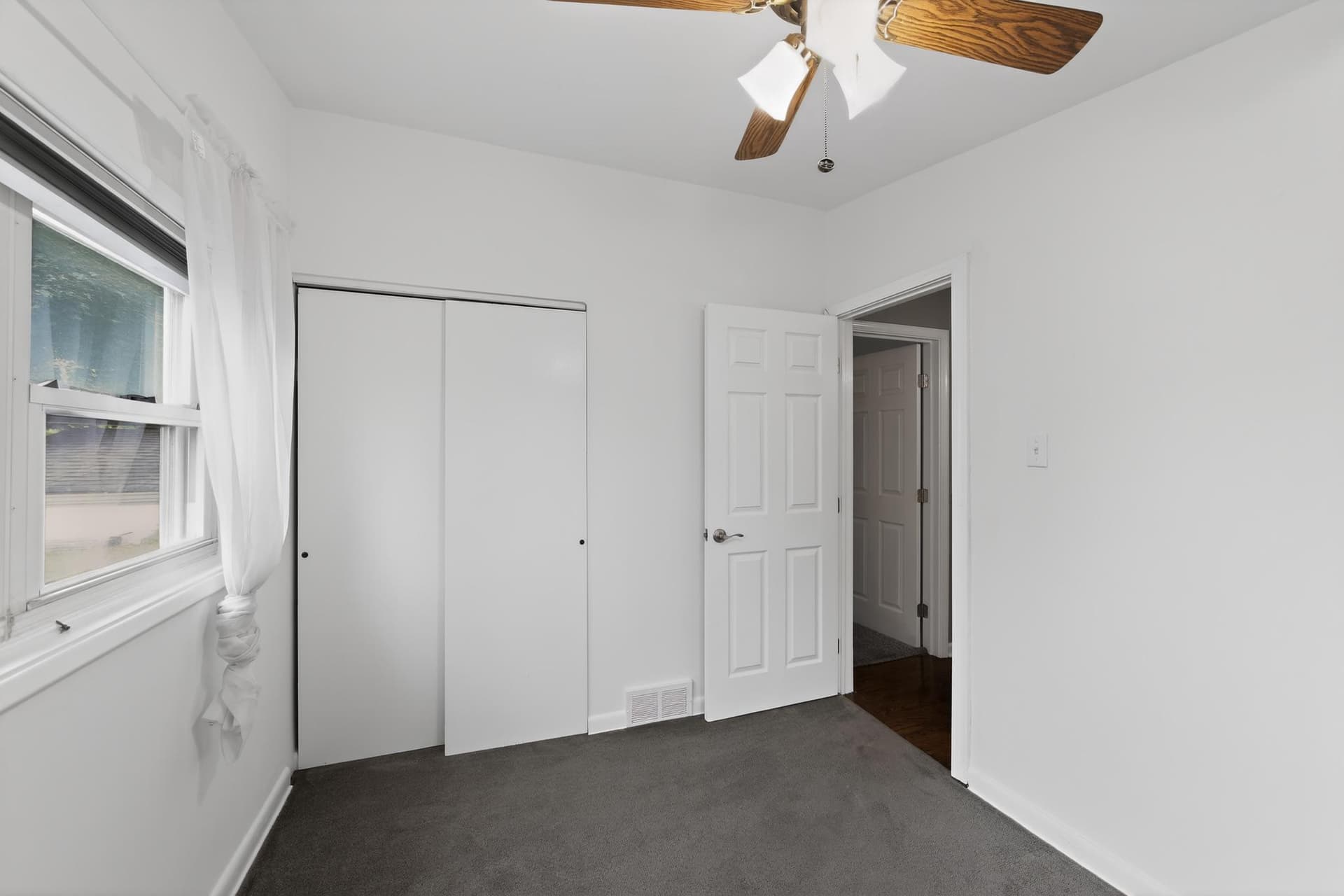 1649 Muhlenburg Drive photo 26