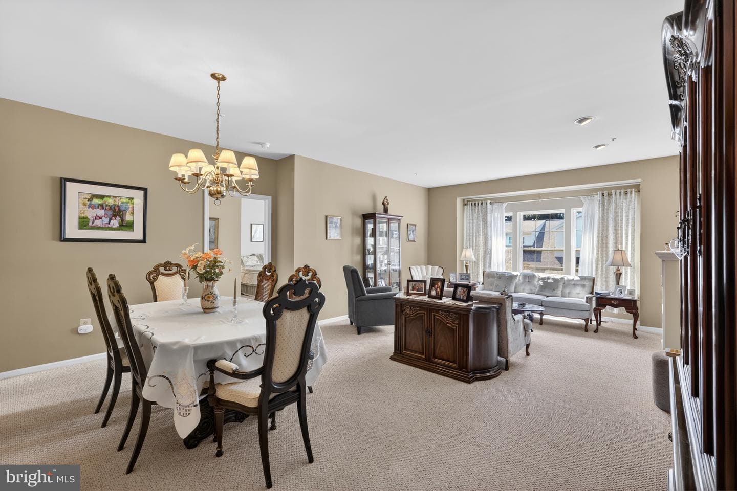 8 Stuart Drive #8 photo 5