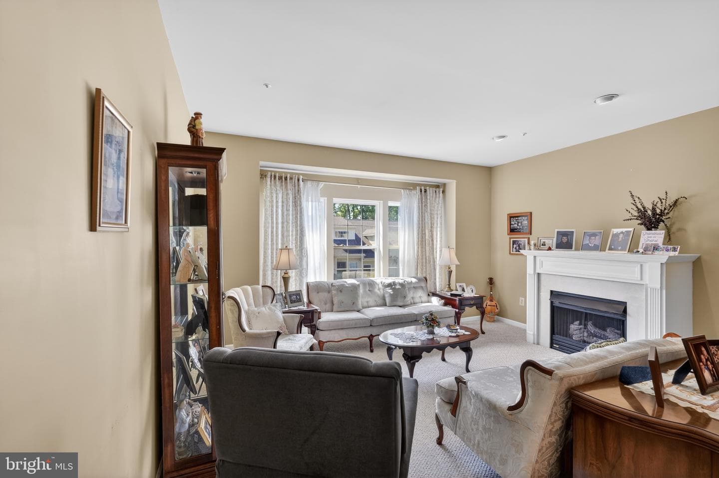8 Stuart Drive #8 photo 6