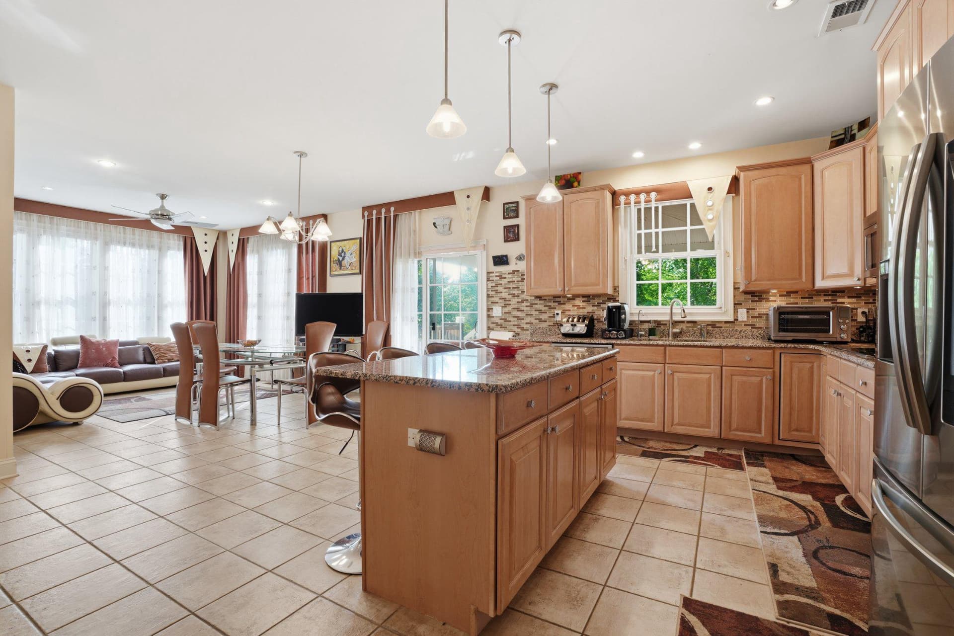 2780 Honeysuckle Lane photo 23