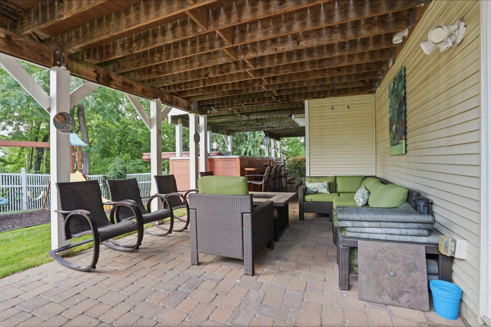 2780 Honeysuckle Lane photo 56