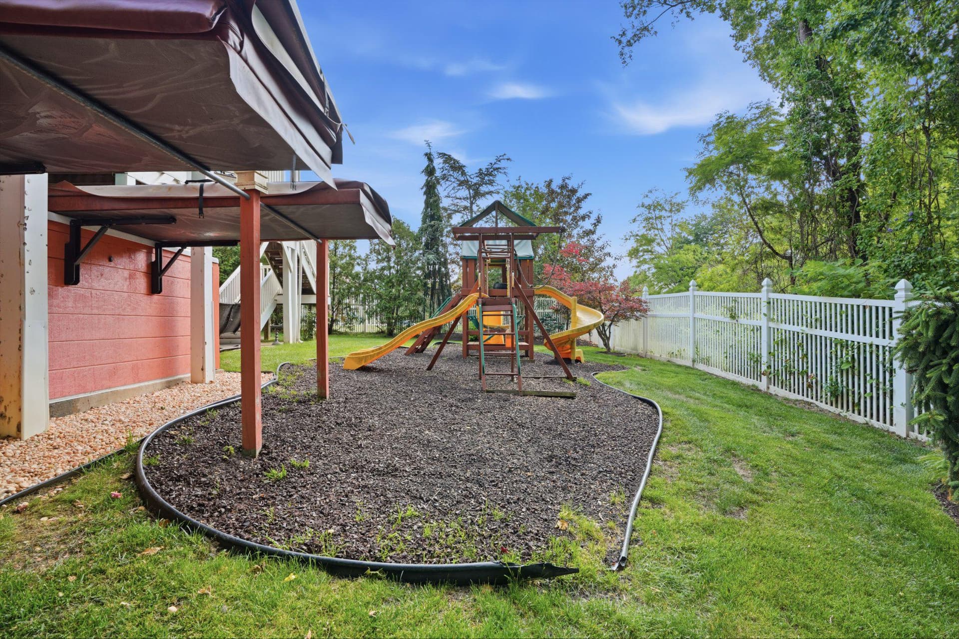 2780 Honeysuckle Lane photo 58