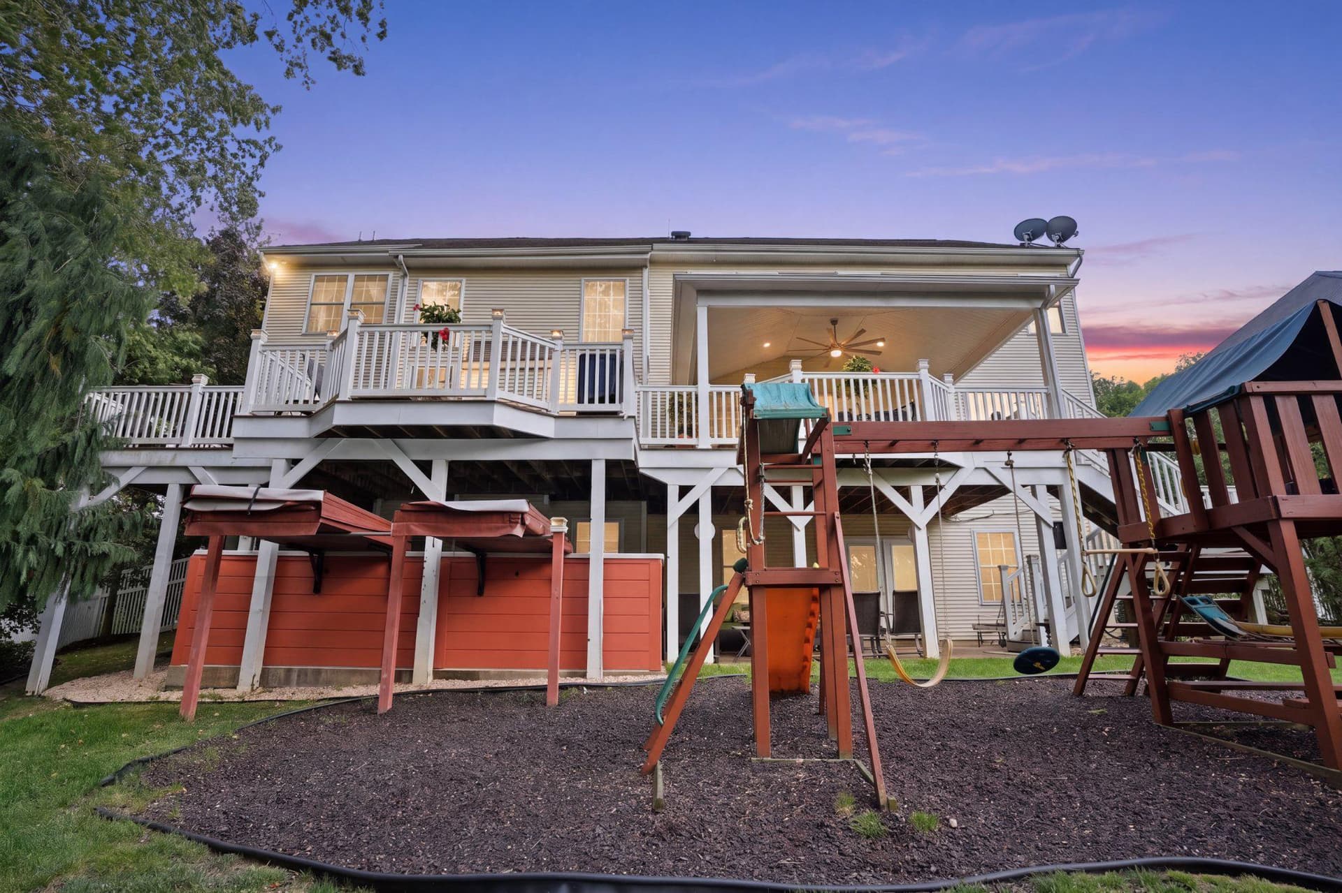 2780 Honeysuckle Lane photo 60