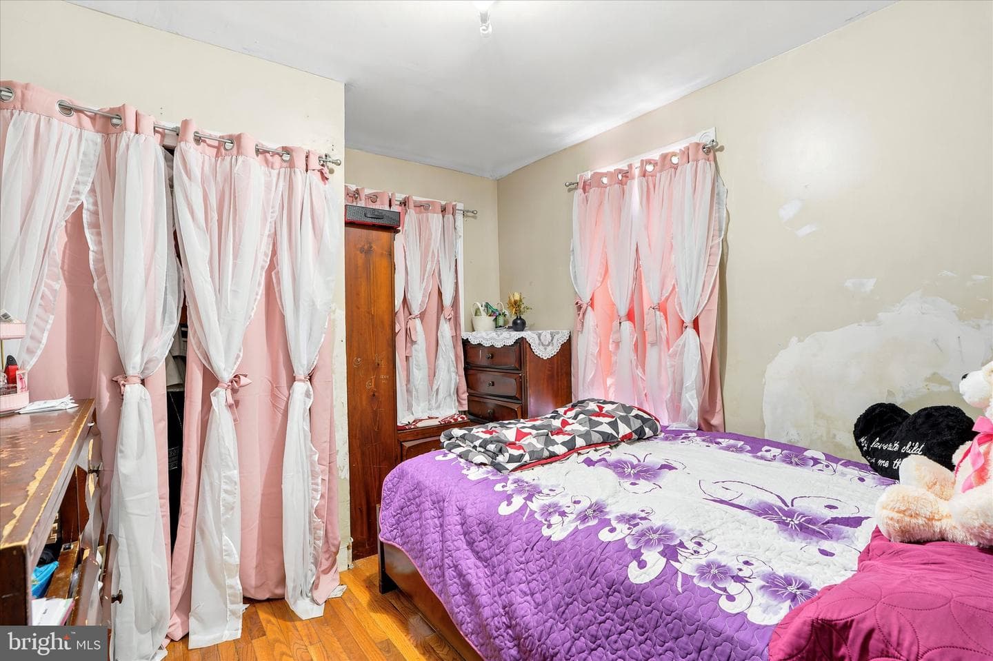 124 S Evans Street photo 18