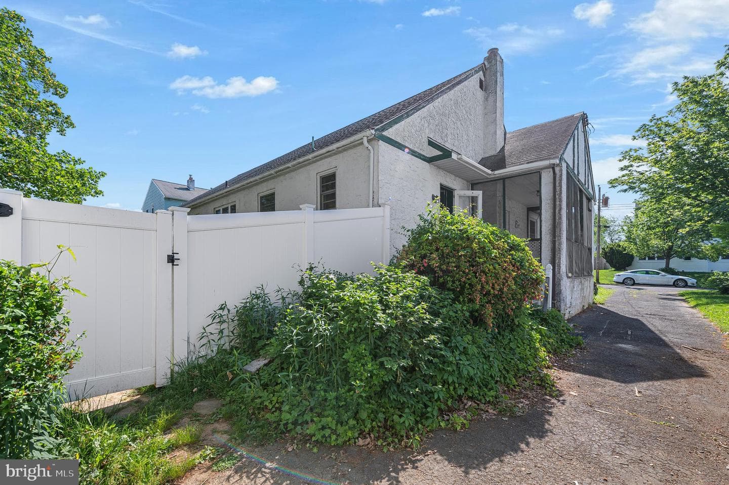 730 Hamel Avenue photo 30