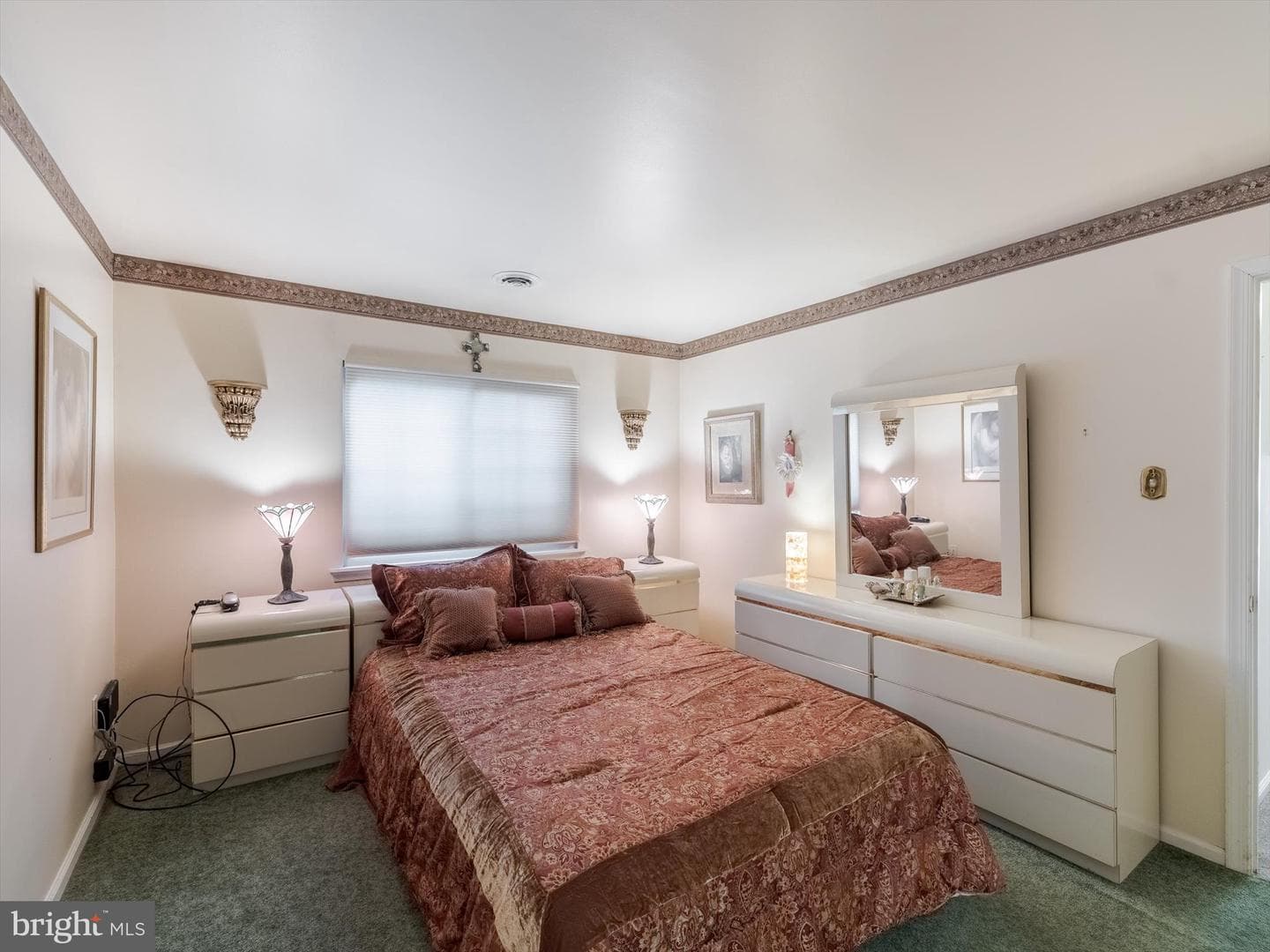 348 Green Meadow Lane photo 17