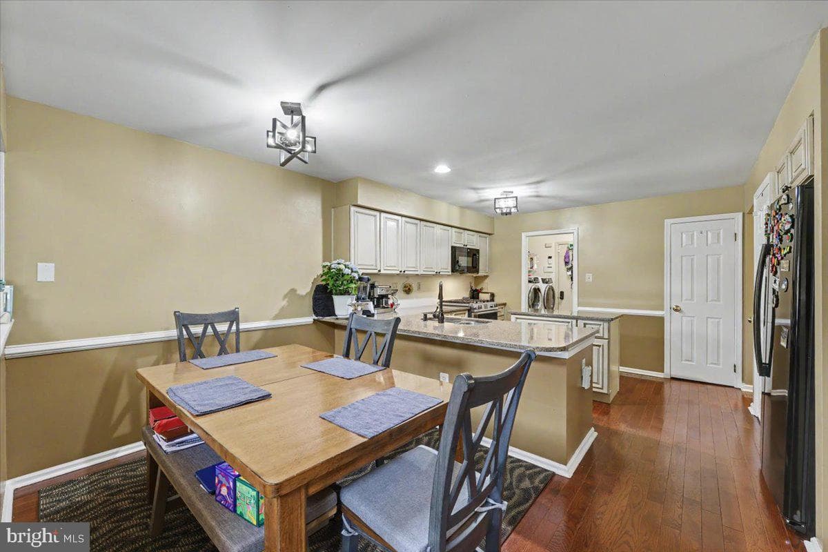 1156 Kipling Court photo 16
