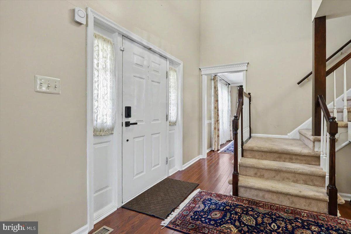 1156 Kipling Court photo 3