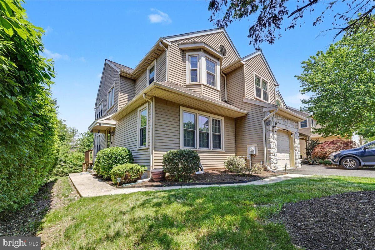 1156 Kipling Court photo 40