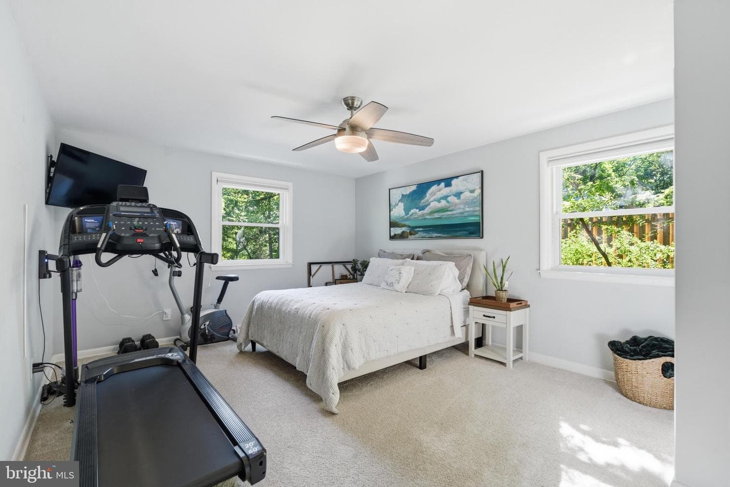 582 Forest Road photo 32