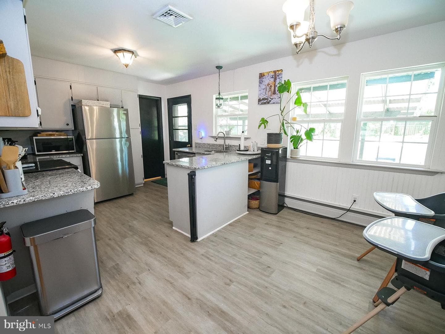 1017 Sycamore Drive photo 11