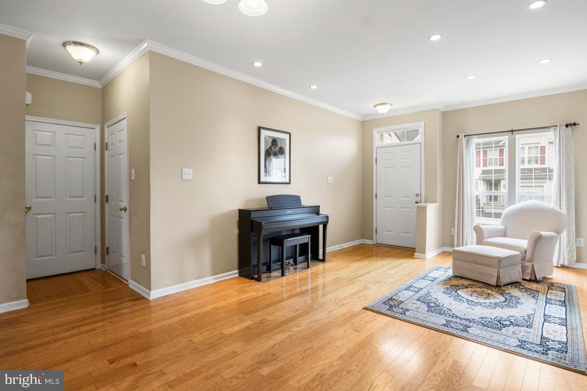 166 Royer #3105 photo 5