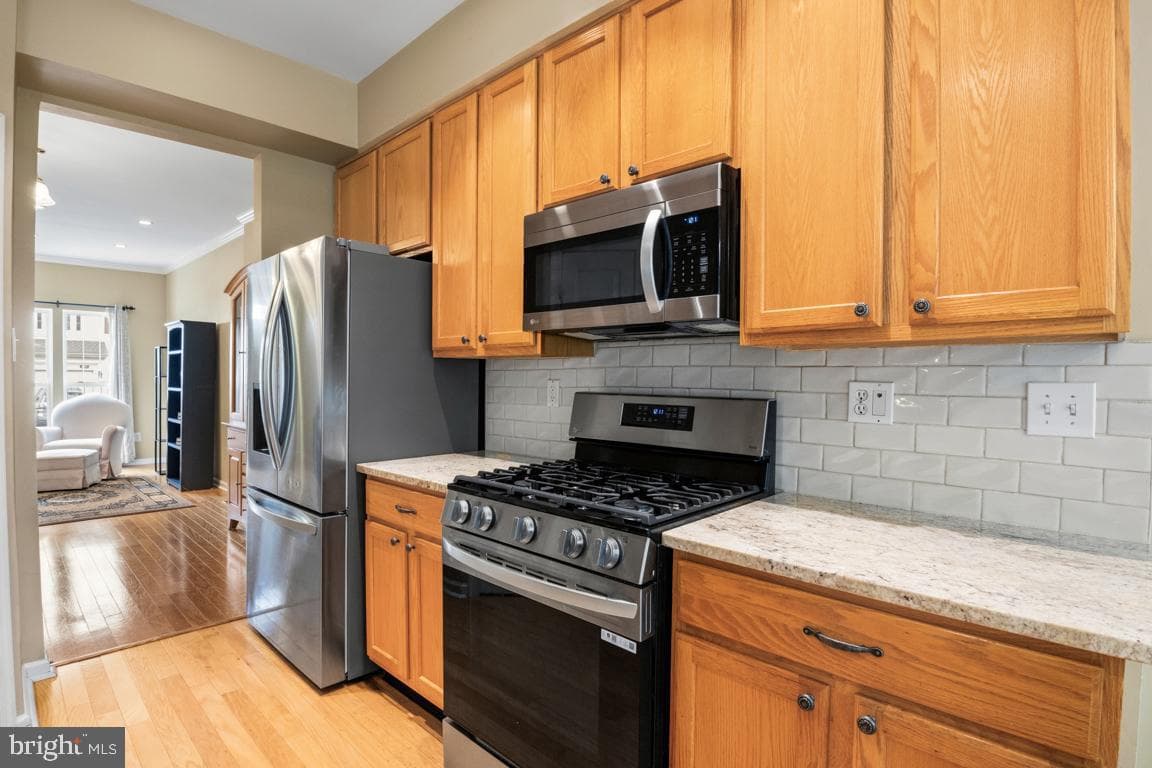 166 Royer #3105 photo 8