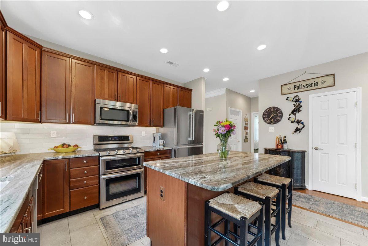 156 Masters Drive photo 16