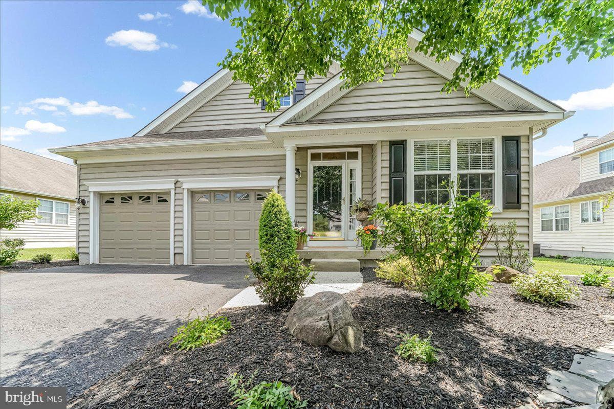 156 Masters Drive photo 2