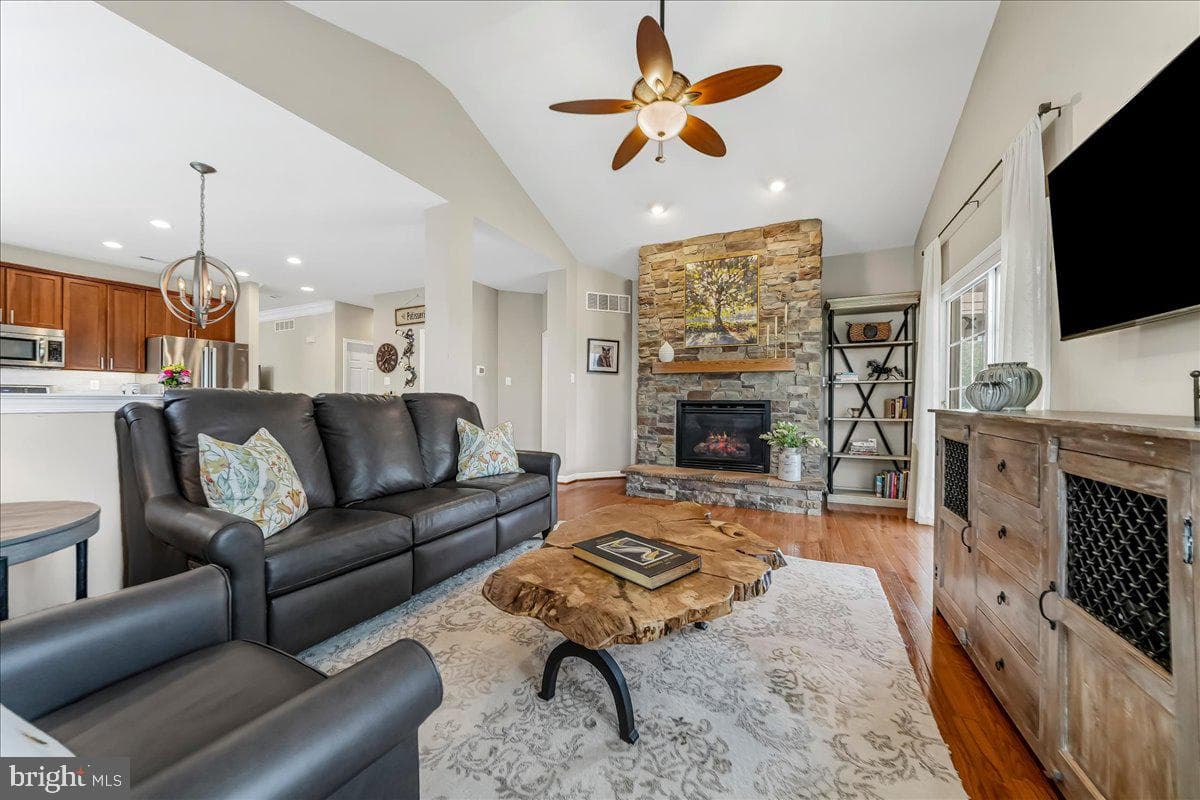156 Masters Drive photo 23