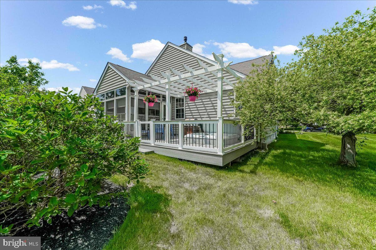 156 Masters Drive photo 4