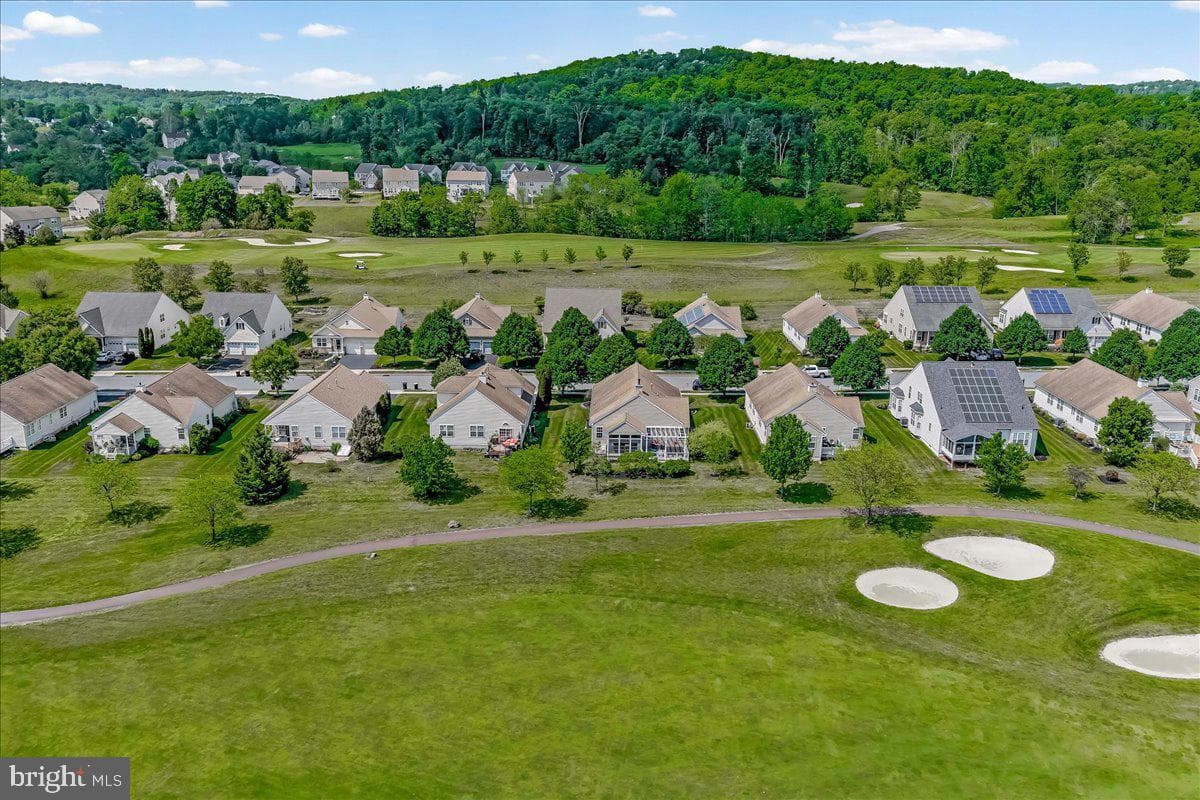 156 Masters Drive photo 40
