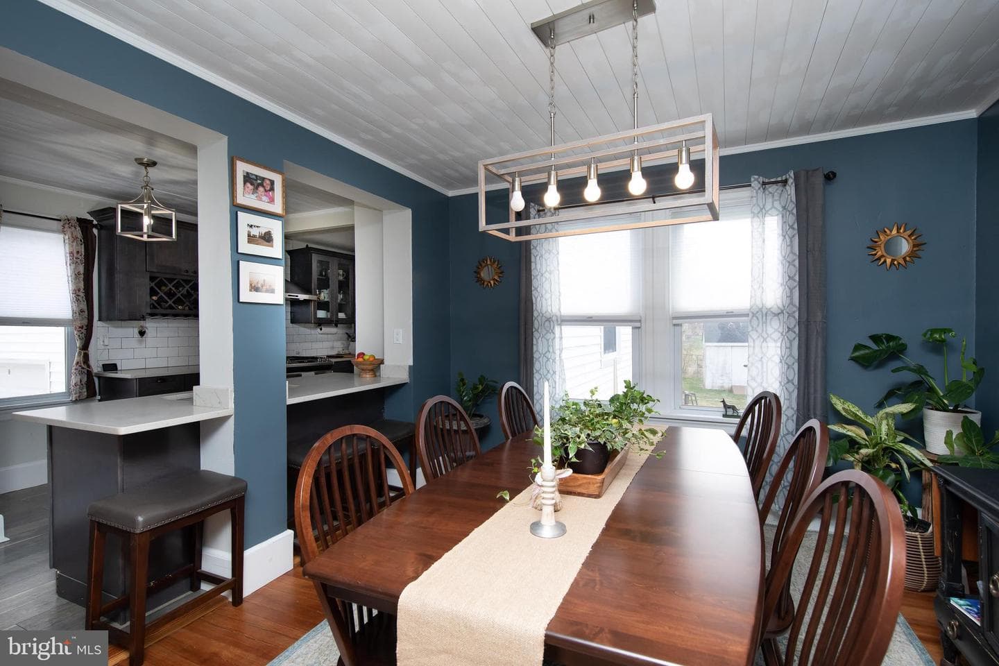 206 Wood Street photo 11